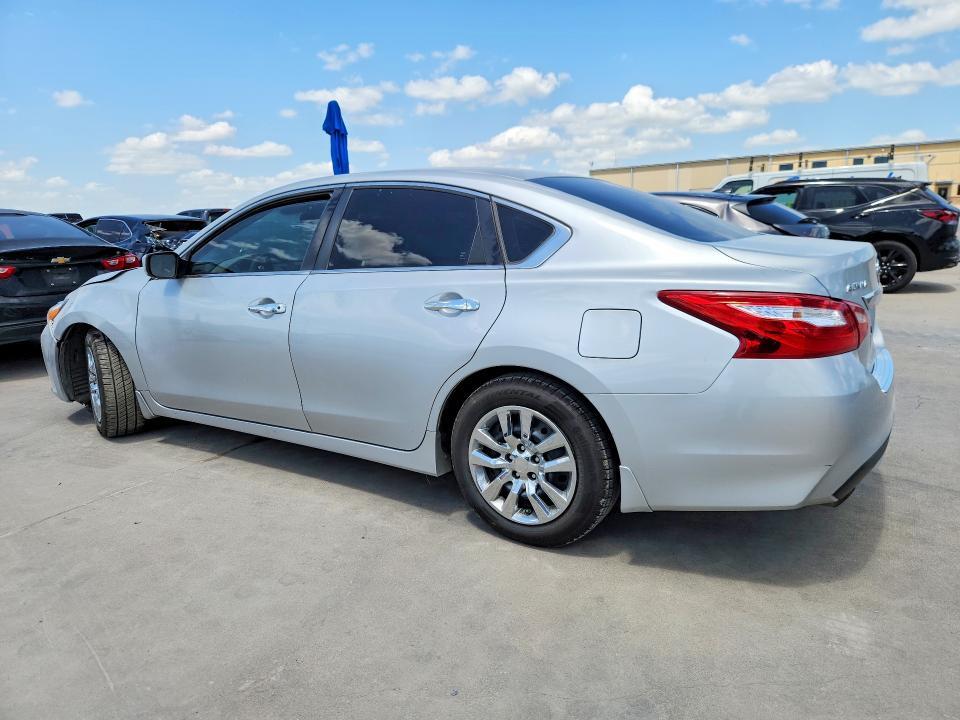 2017 NISSAN ALTIMA 2.5 S — Фото 2 из 12