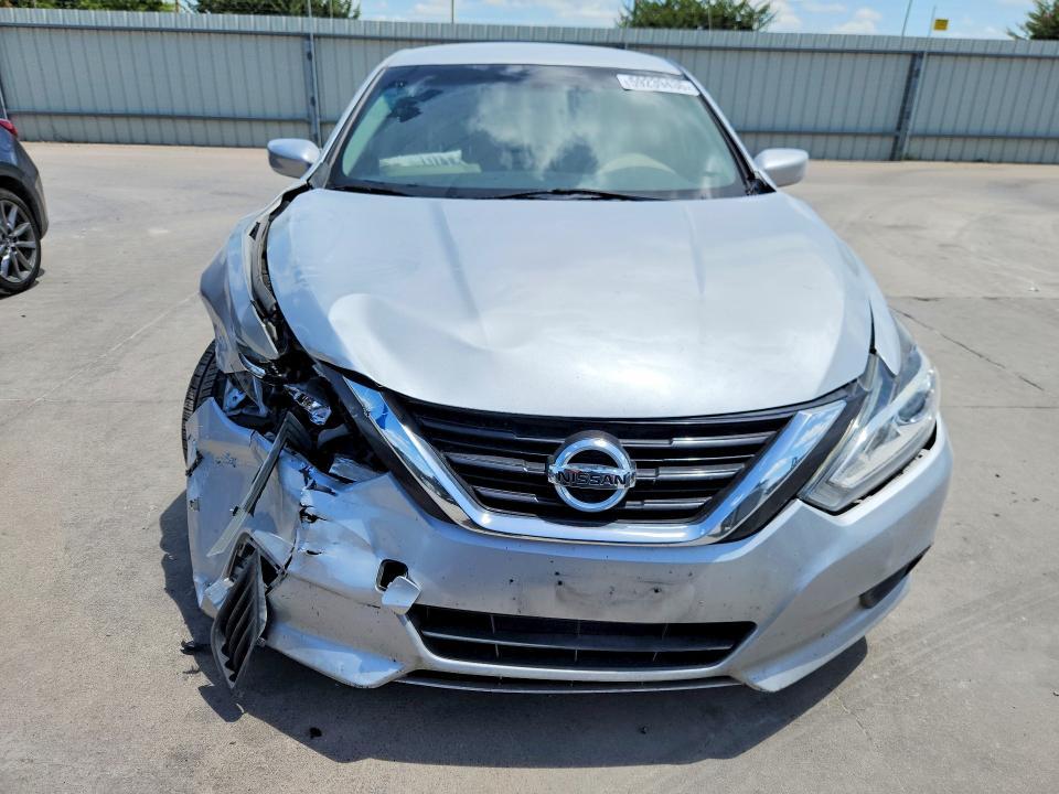 2017 NISSAN ALTIMA 2.5 S — Фото 5 из 12