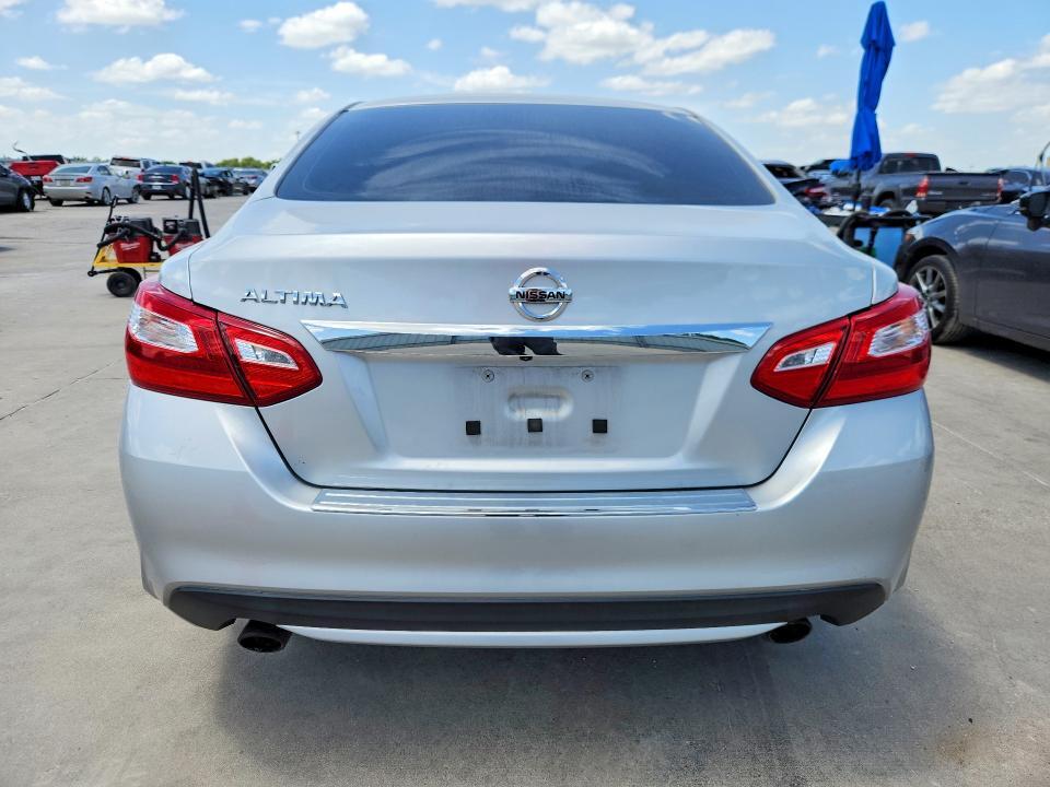 2017 NISSAN ALTIMA 2.5 S — Фото 6 из 12