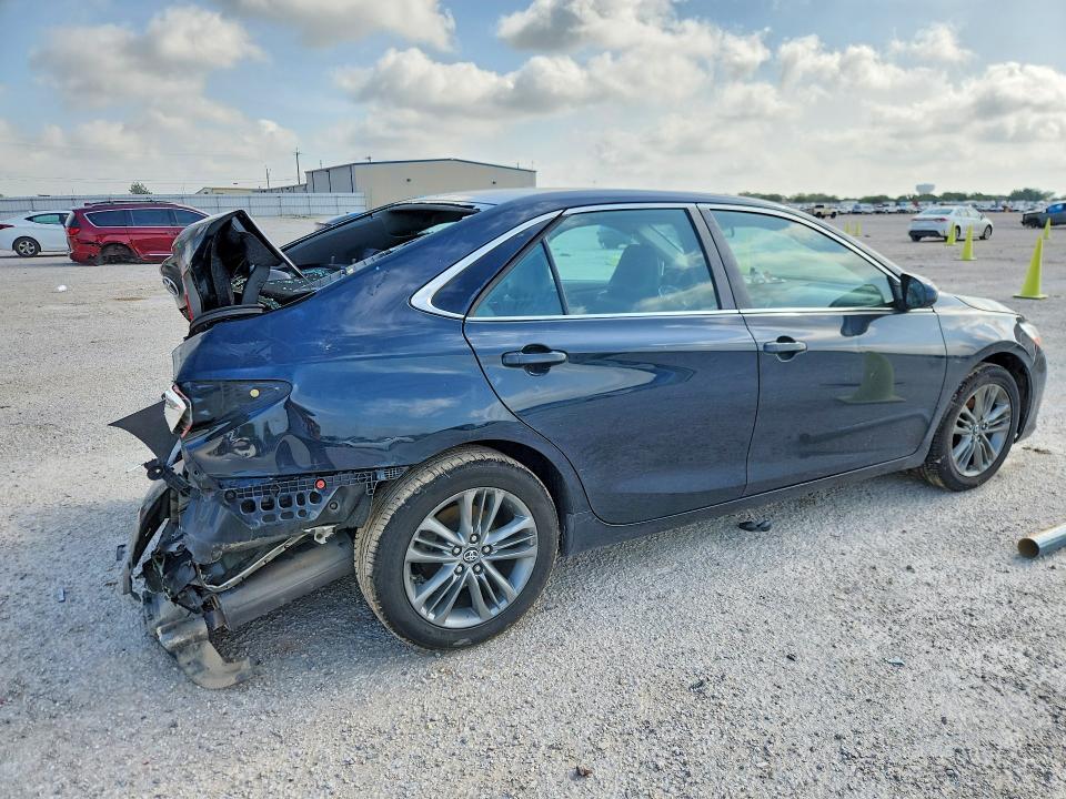 4T1BF1FK9HU787973 2017 TOYOTA CAMRY photo no. 3