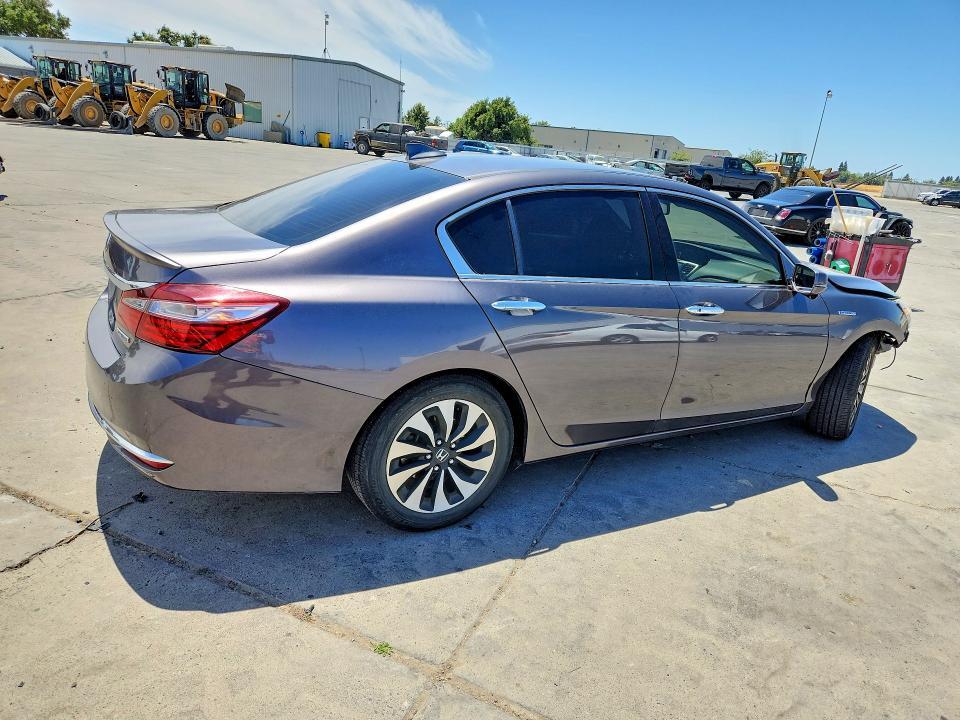 2017 HONDA ACCORD HYBRID EXL — Фото 3 из 13