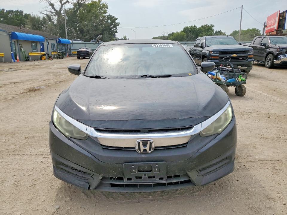 2HGFC4B09GH303484 2016 HONDA CIVIC photo no. 5