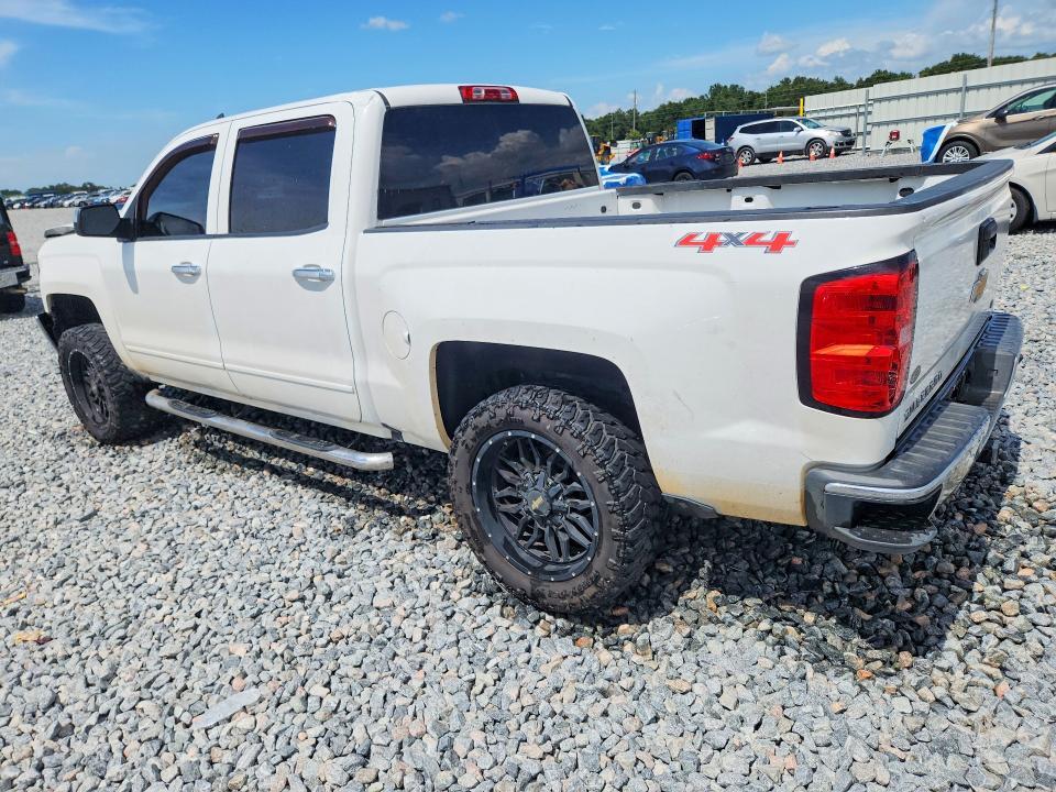3GCUKREC1GG302826 2016 CHEVROLET SILVERADO photo no. 2