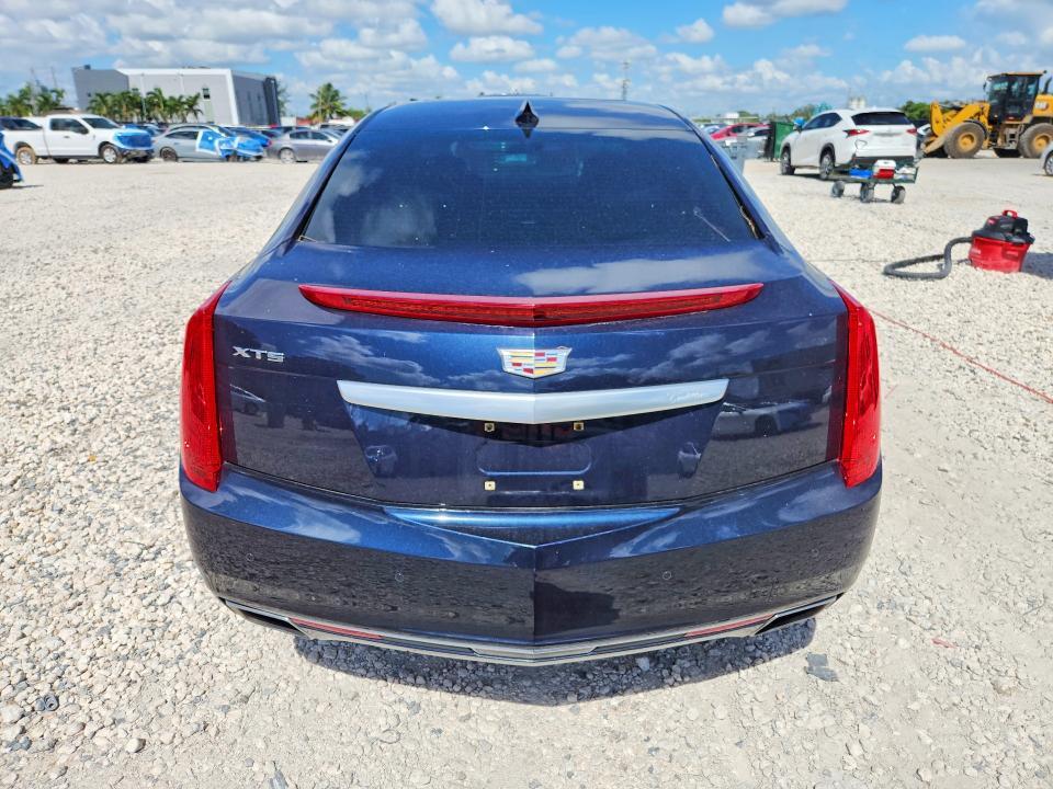 2016 CADILLAC XTS PREMIUM COLLECTION — Фото 6 из 12