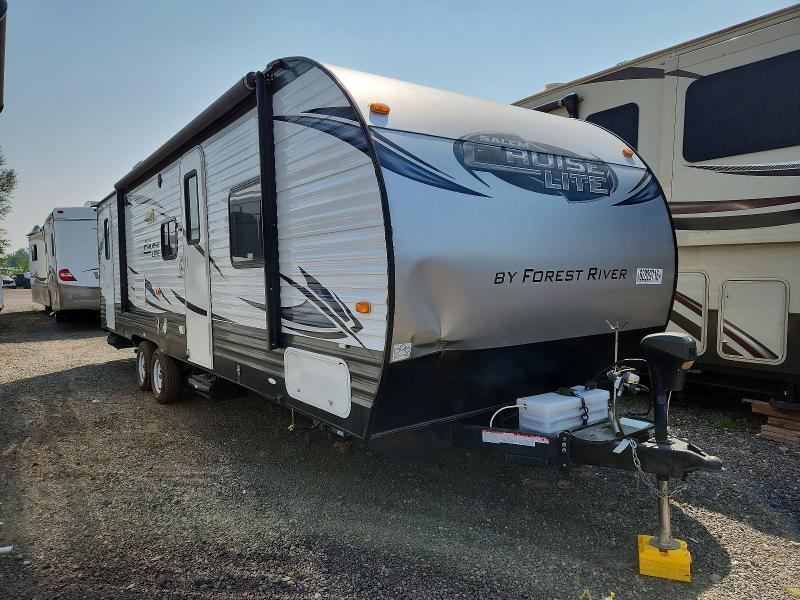 2016 FOREST RIVER SALEM CRUISE LITE 4X4TSMB26GC013657