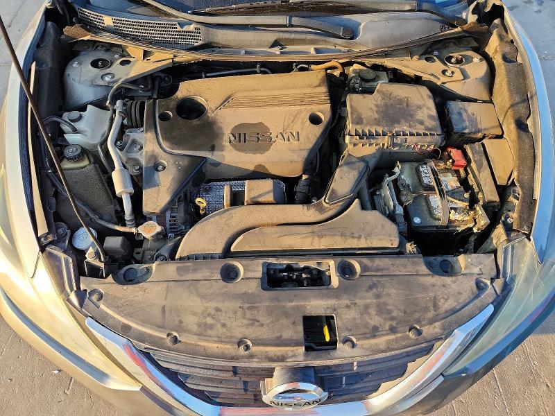 2016 NISSAN ALTIMA 2.5 SR — Фото 11 из 12