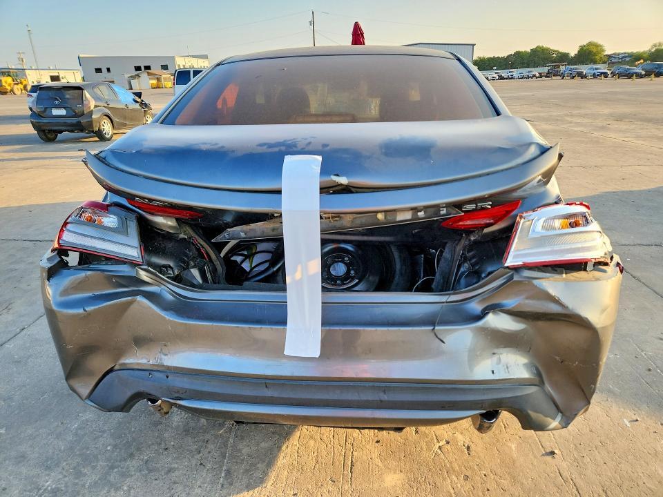 2016 NISSAN ALTIMA 2.5 SR — Фото 6 из 12