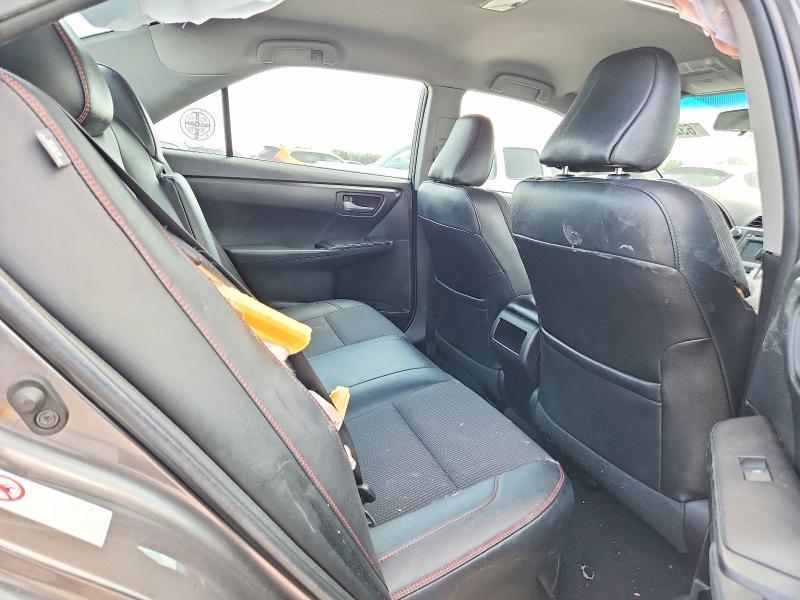 2016 TOYOTA CAMRY SE — Фото 10 из 12