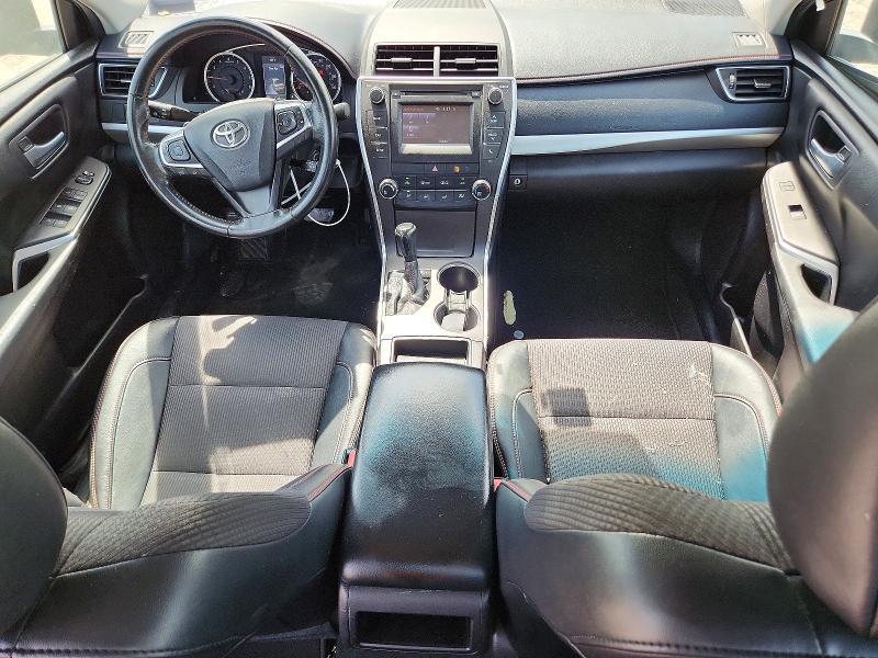 2016 TOYOTA CAMRY SE — Фото 8 из 12