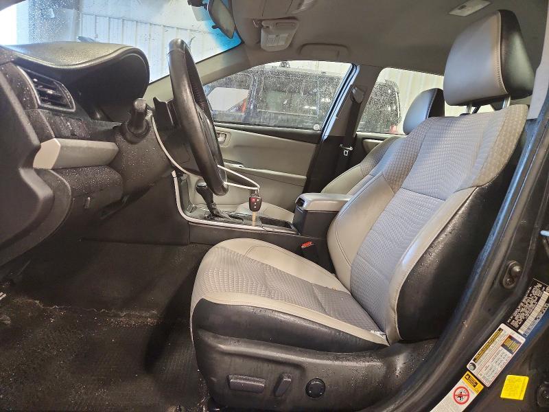 2015 TOYOTA CAMRY SE — Фото 7 из 13