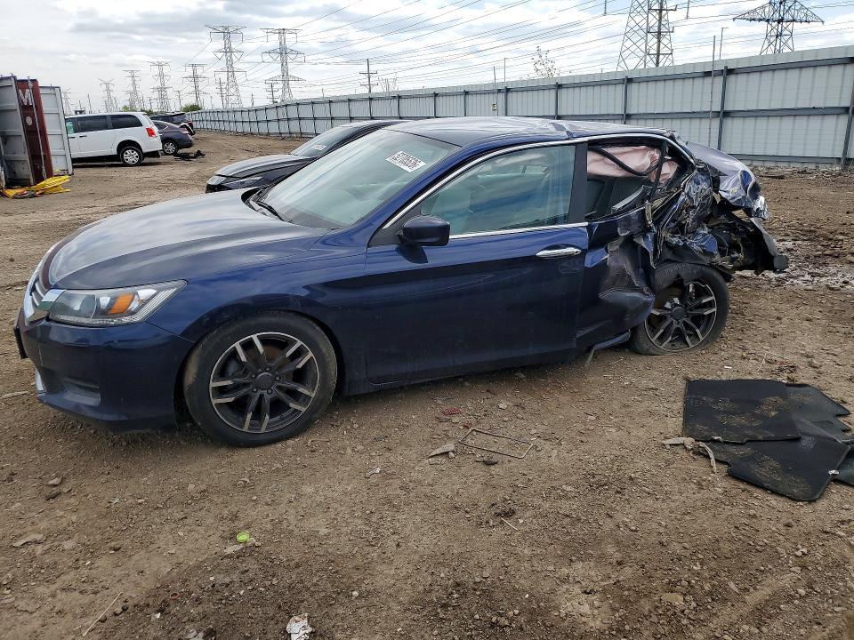 2015 HONDA ACCORD LX — Фото 2 из 16