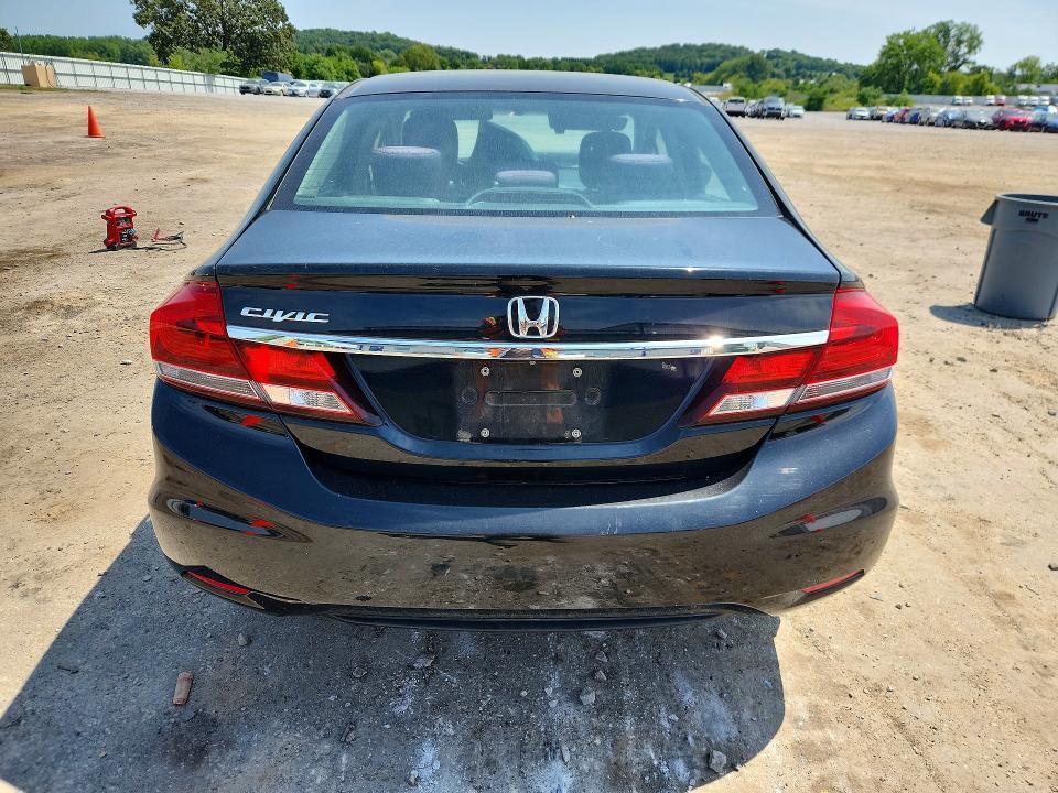 2015 HONDA CIVIC LX — Фото 6 из 12