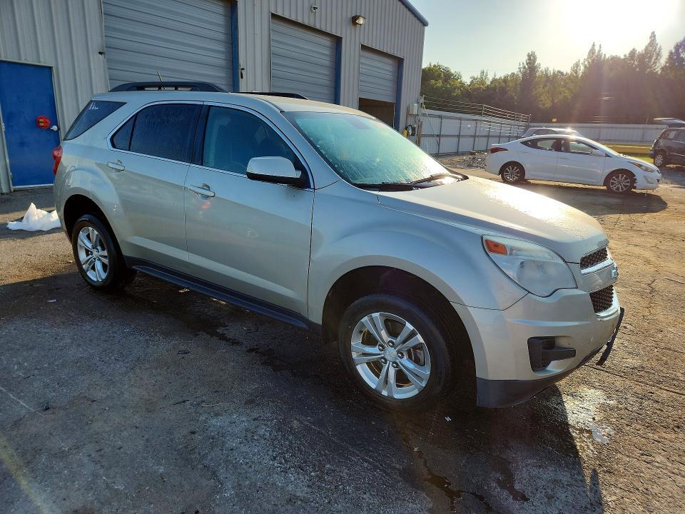 2015 CHEVROLET EQUINOX LT — Фото 4 из 12