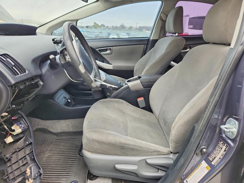 2015 TOYOTA PRIUS TWO — Фото 7 из 12