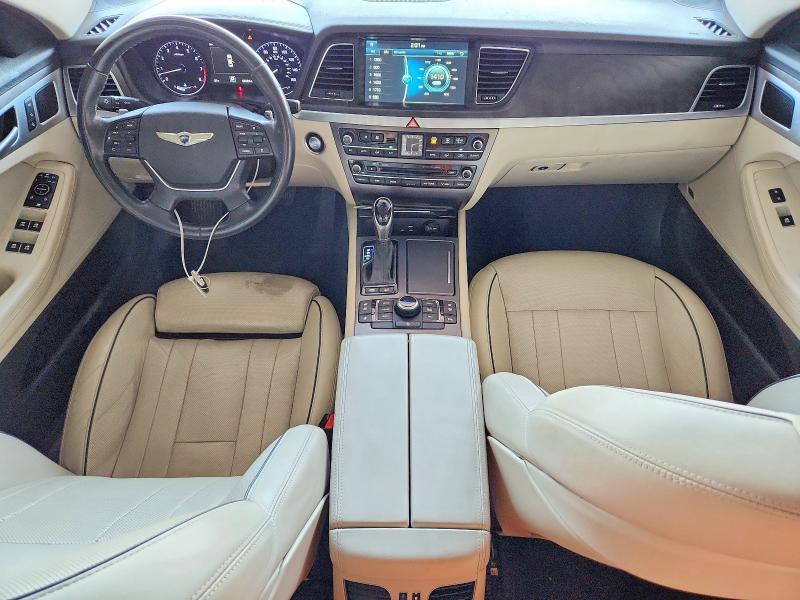 2015 HYUNDAI GENESIS 3.8L — Фото 8 из 13