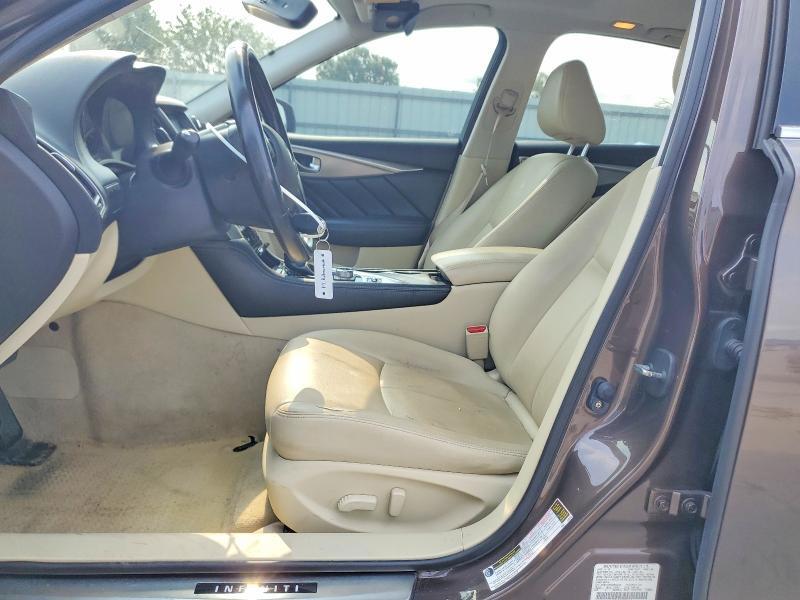 2014 INFINITI Q50 PREMIUM — Фото 7 из 12