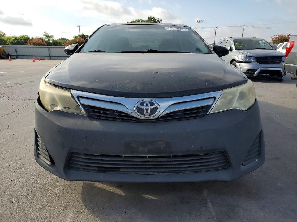 2014 TOYOTA CAMRY LE — Фото 5 из 12