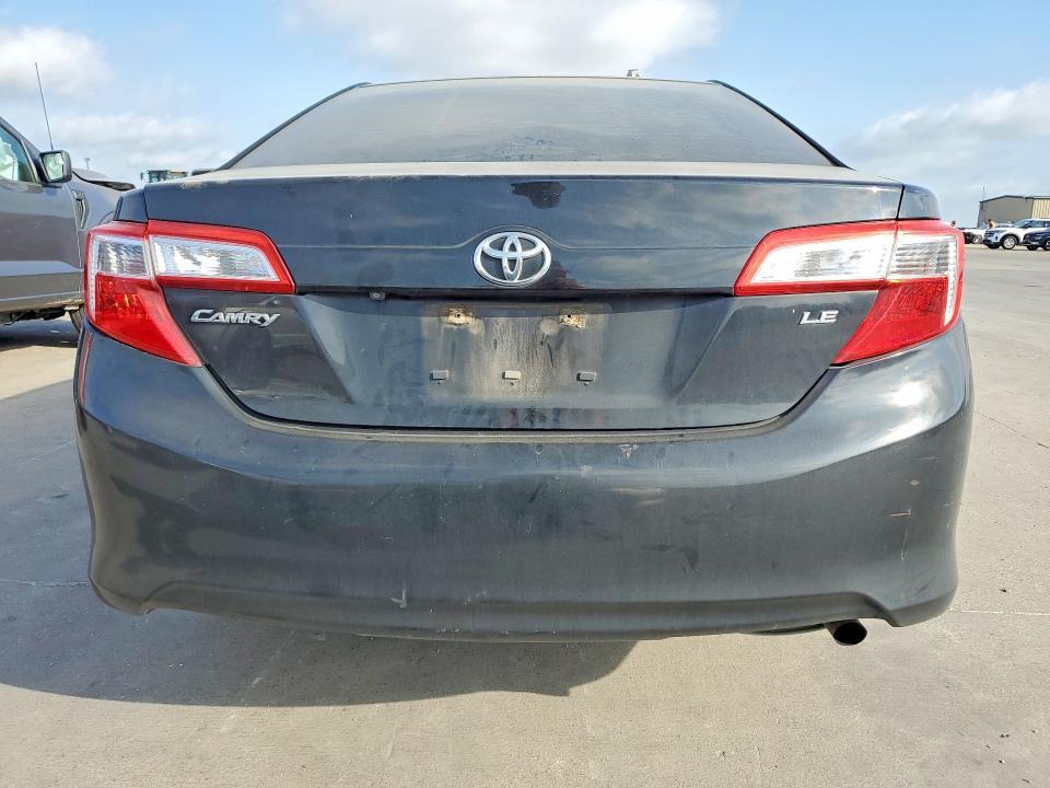 2014 TOYOTA CAMRY LE — Фото 6 из 12