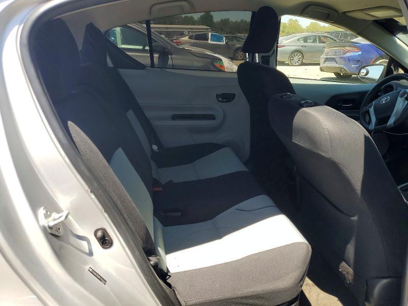 2014 TOYOTA PRIUS C TWO — Фото 10 из 12