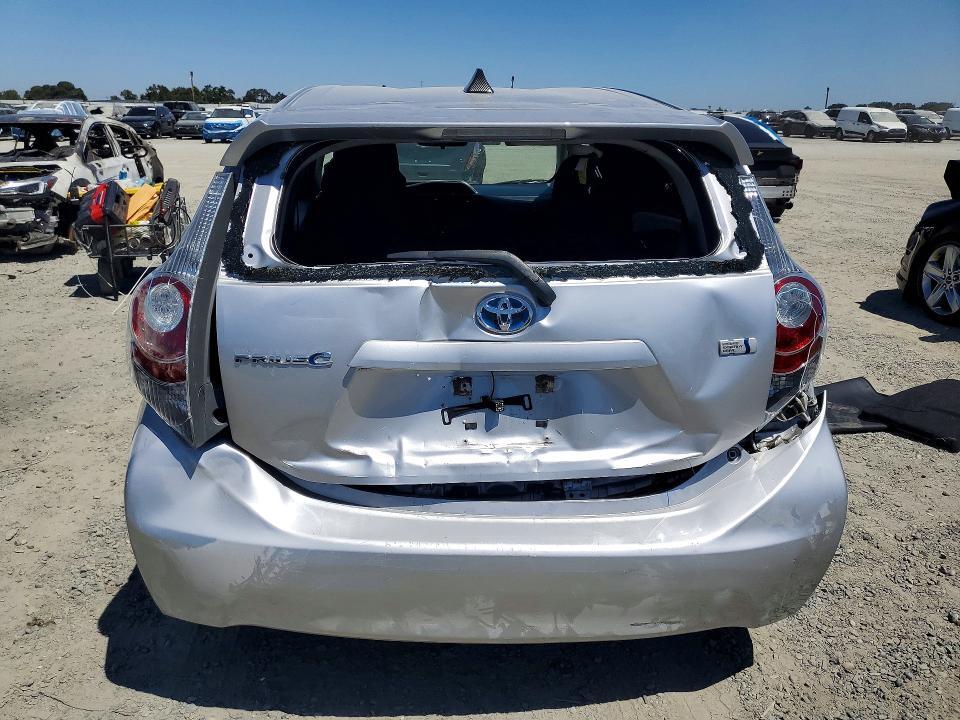 2014 TOYOTA PRIUS C TWO — Фото 6 из 12