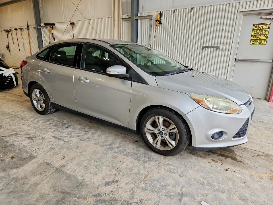 2013 FORD FOCUS SE — Фото 4 из 12