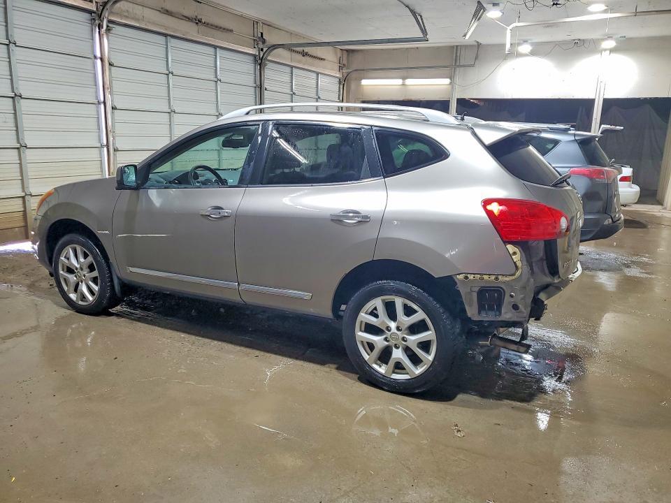 2013 NISSAN ROGUE S — Фото 2 из 14