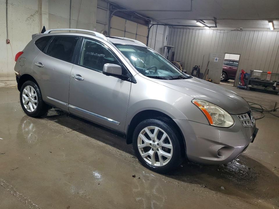 2013 NISSAN ROGUE S — Фото 4 из 14