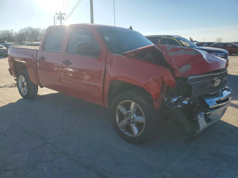 2013 CHEVROLET SILVERADO K1500 LT — Фото 4 из 12