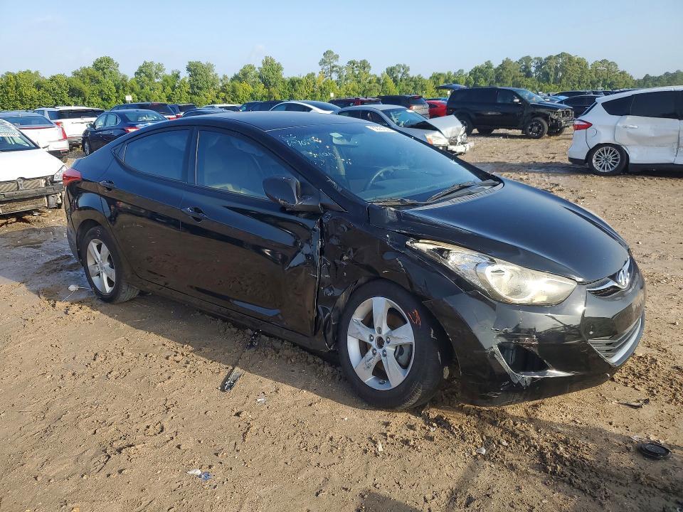 KMHDH4AE3DU941190 2013 HYUNDAI ELANTRA photo no. 4