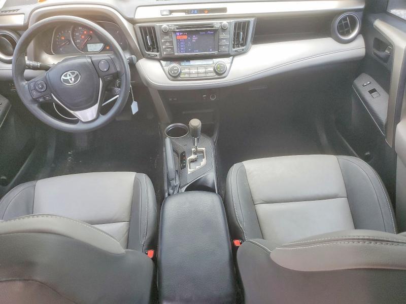 2013 TOYOTA RAV4 XLE — Фото 8 из 12