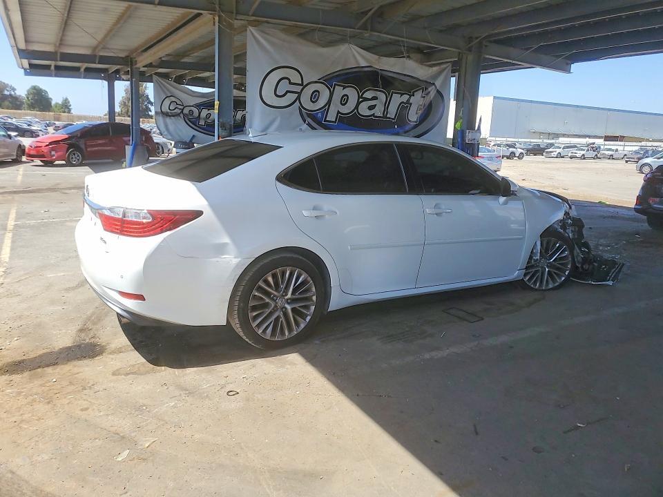 2013 LEXUS ES 350 — Фото 3 из 12