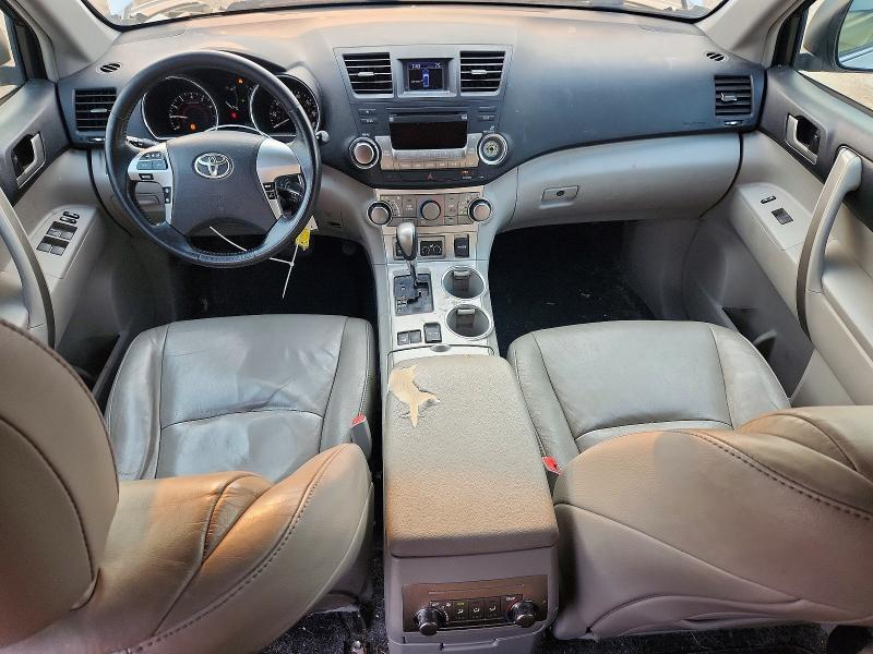 5TDBK3EH8CS156839 2012 TOYOTA HIGHLANDER photo no. 8