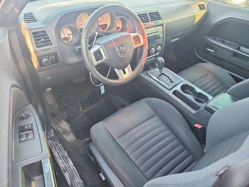 2012 DODGE CHALLENGER SXT — Фото 8 из 12