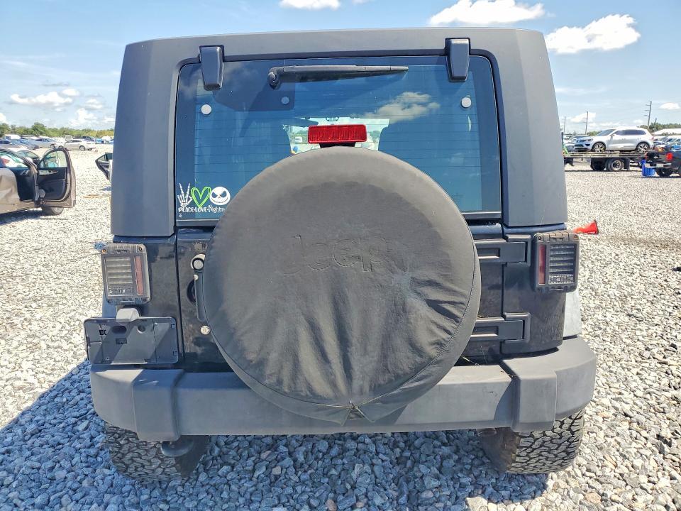 2011 JEEP WRANGLER UNLIMITED SPORT — Фото 6 из 13