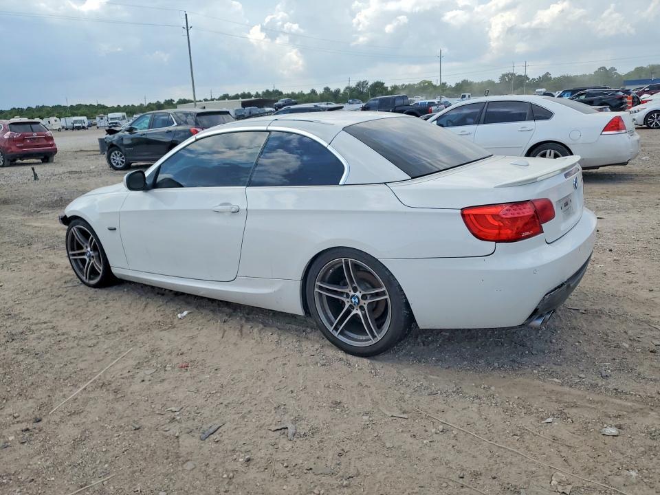 2011 BMW 328 I — Фото 2 из 12