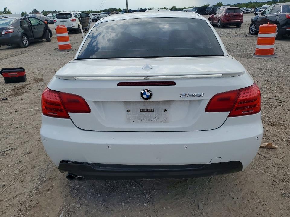 2011 BMW 328 I — Фото 6 из 12
