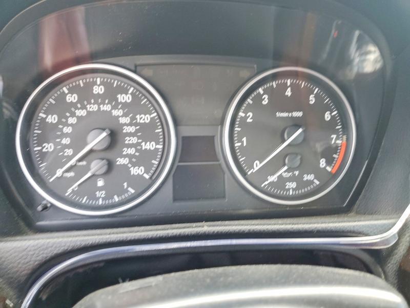 2011 BMW 328 I — Фото 9 из 12