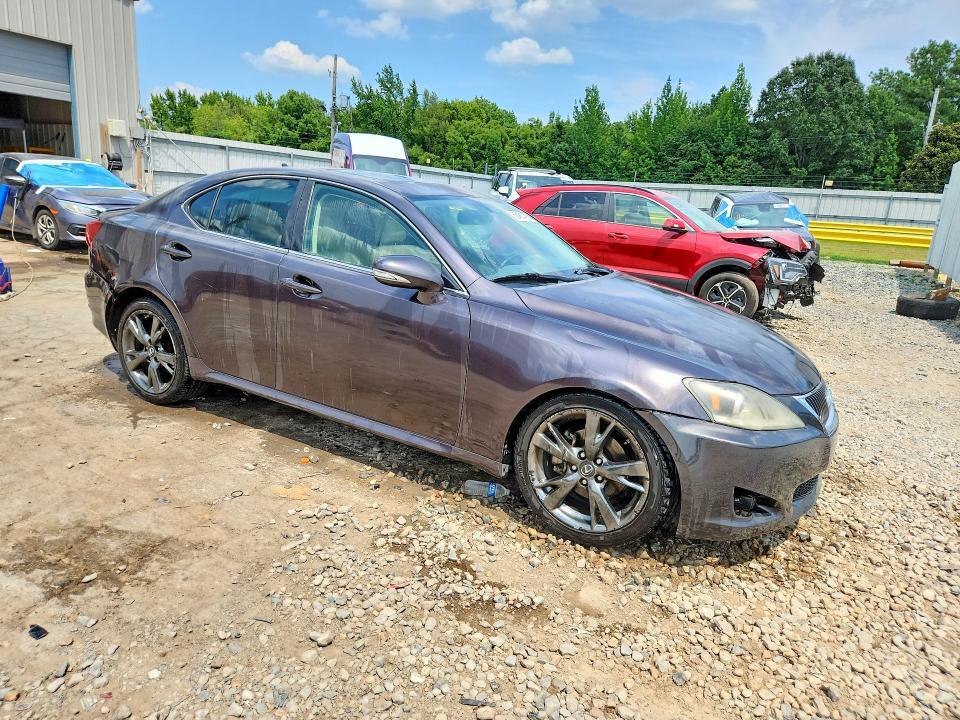 2010 LEXUS IS 250 BASE — Фото 4 из 12