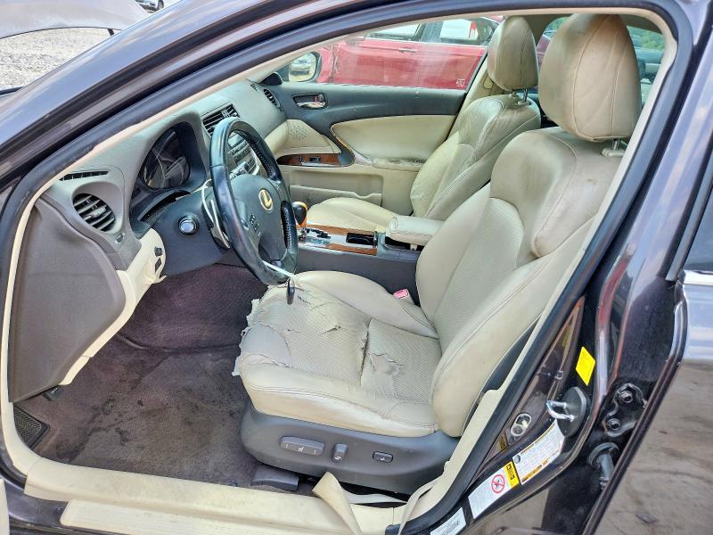 2010 LEXUS IS 250 BASE — Фото 7 из 12