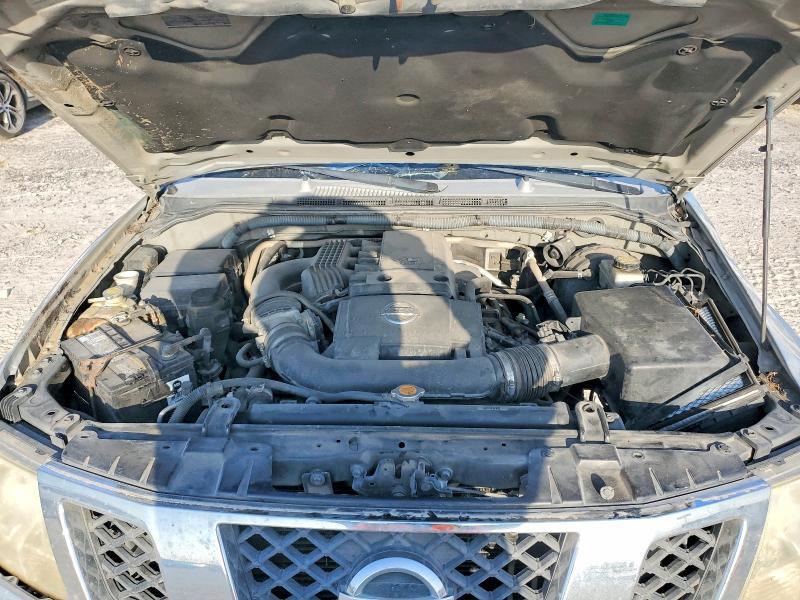2009 NISSAN FRONTIER SE V6 — Фото 12 из 13