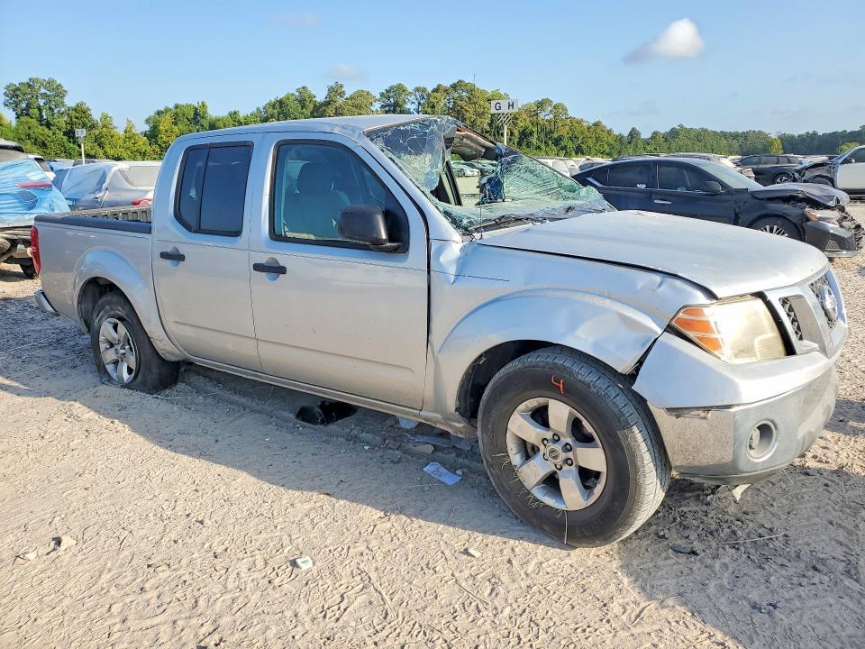 2009 NISSAN FRONTIER SE V6 — Фото 4 из 13