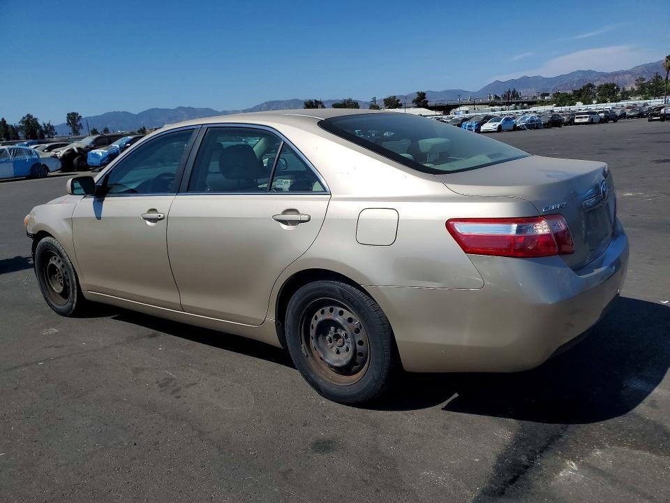 2009 TOYOTA CAMRY BASE — Фото 2 из 13