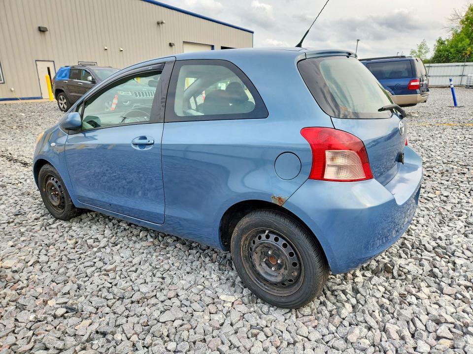 2008 TOYOTA YARIS BASE — Фото 2 из 12