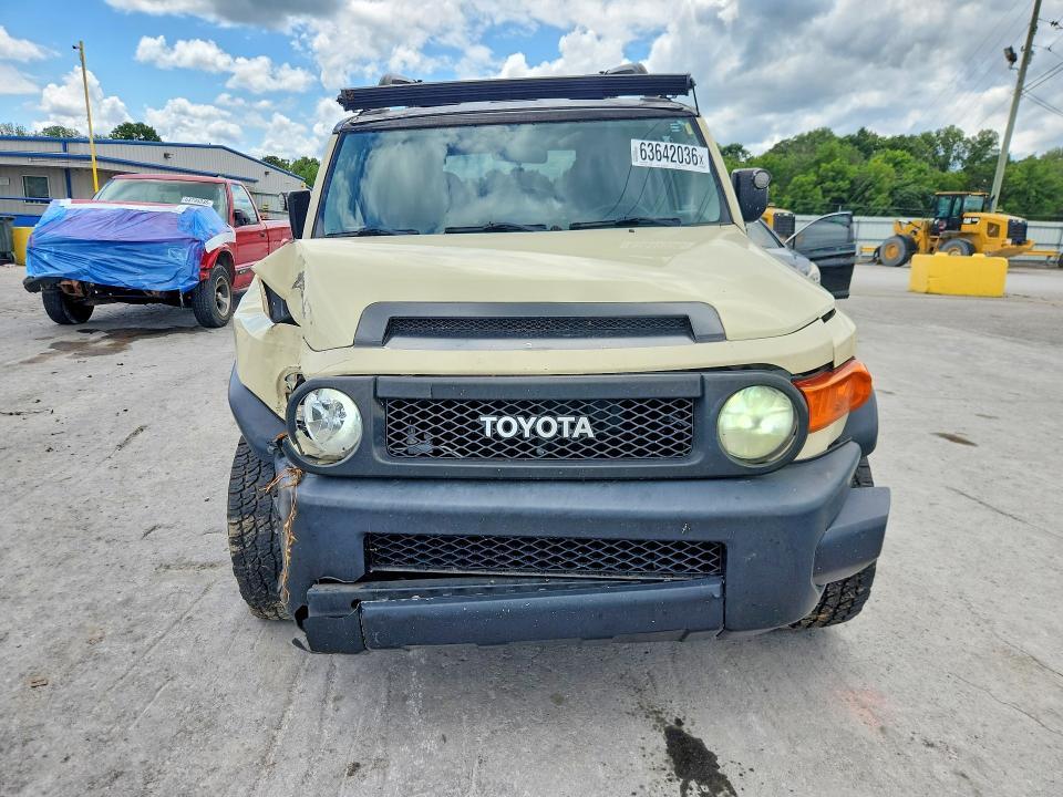2008 TOYOTA FJ CRUISER BASE — Фото 5 из 12