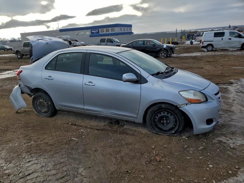2008 TOYOTA YARIS — Фото 4 из 12