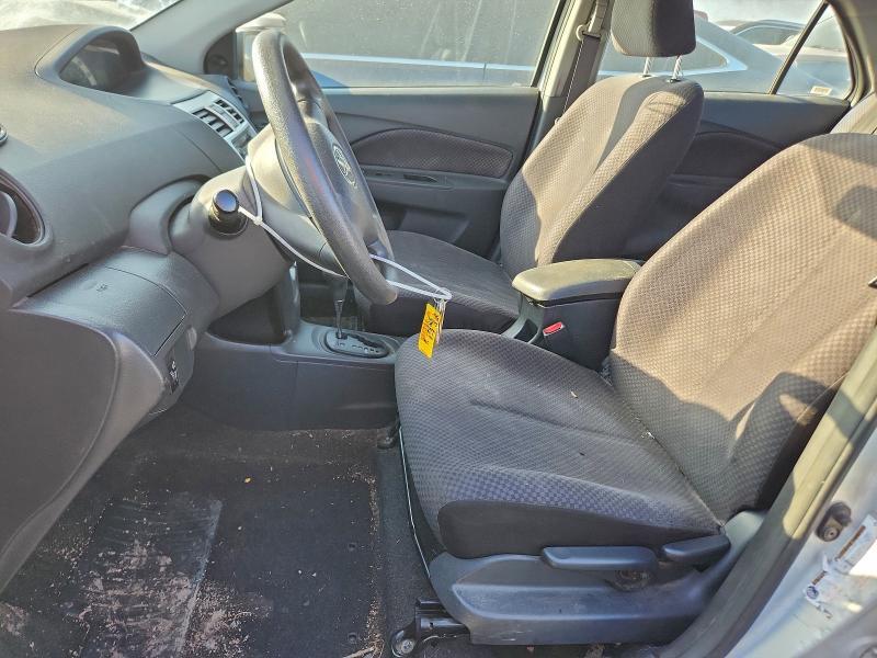 2008 TOYOTA YARIS — Фото 7 из 12