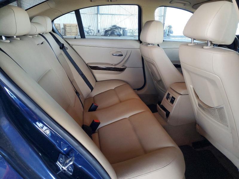 WBAVA33568KX89649 2008 BMW 328 photo no. 10