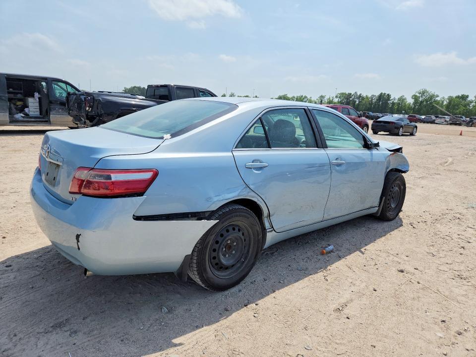 2007 TOYOTA CAMRY LE — Фото 3 из 12