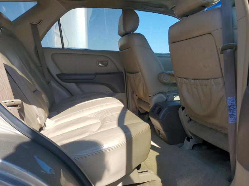 2001 LEXUS RX 300 — Фото 11 из 13