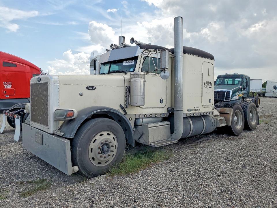 2001 PETERBILT 379 1XP5DU9X11D546705